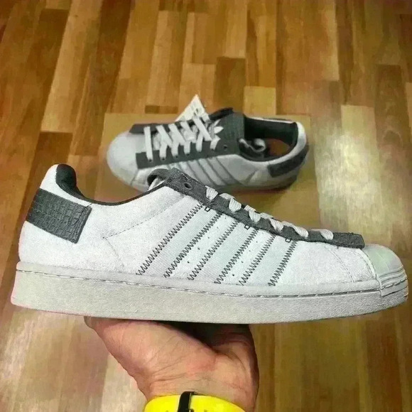 💰HUGE CLEARANCE SALE 💰 Adidas Originals Superstar Parley  Mens Sneakers - Picture 1 of 13